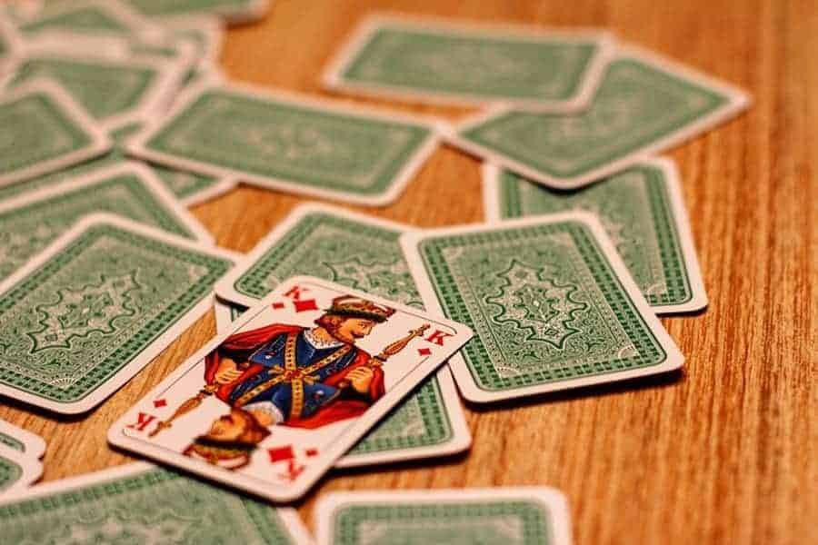 Bạn nên biết đến điều kiện cần và đủ khi chơi game Baccarat