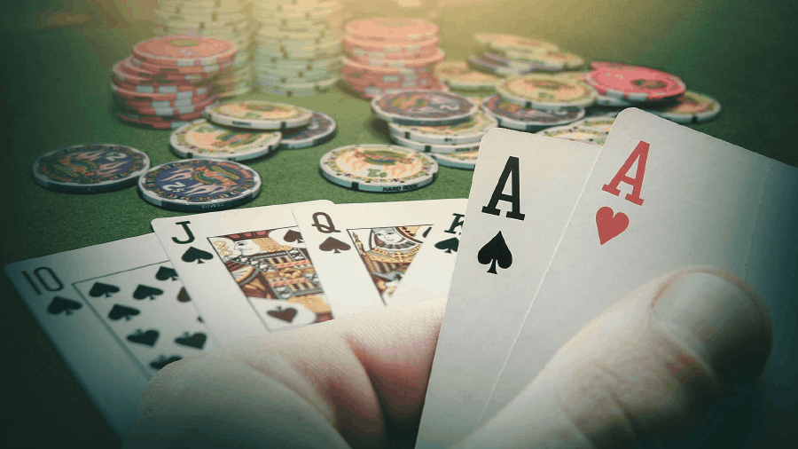 Những mẹo đặt cược Blackjack người chơi cần nắm