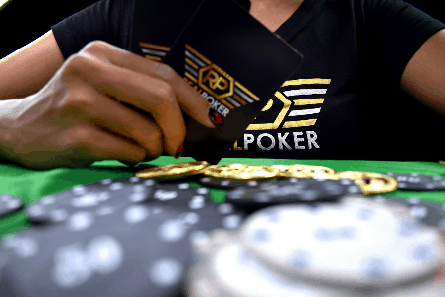 Tìm hiểu về thứ tự bài mạnh nhất trong Poker - Hình 1