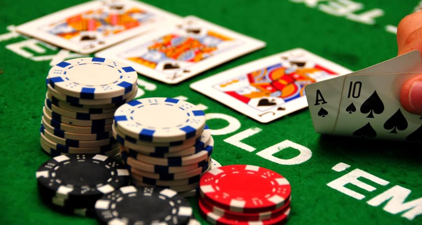 Lợi ích phân tích ván đấu trong Poker online