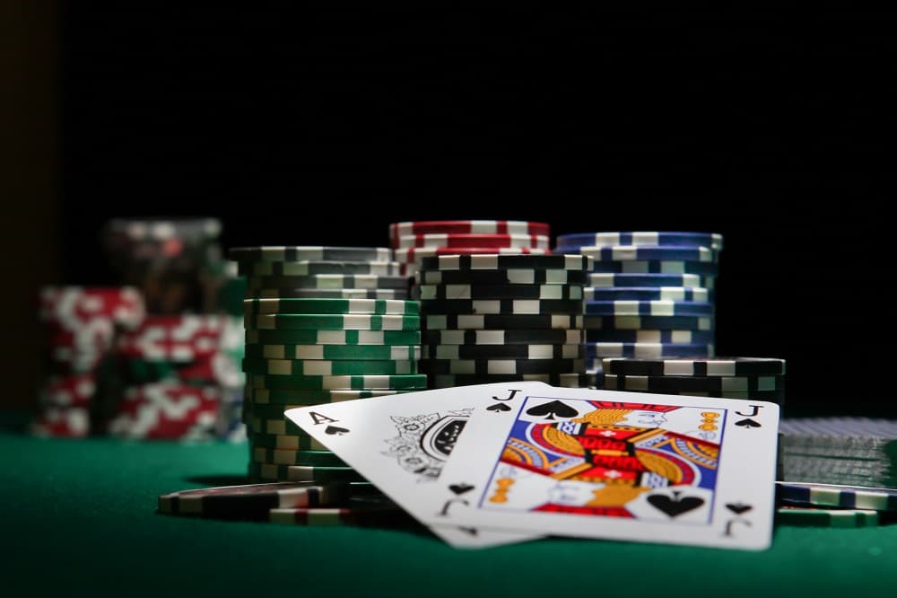 Chi tiết luật chơi Blackjack để anh em đam mê đỏ đen tham khảo