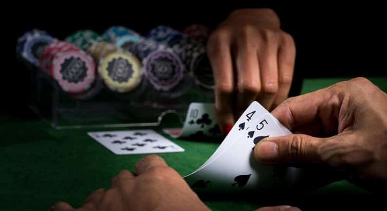 Cách chơi Baccarat chi tiết nhất cho người mới chơi