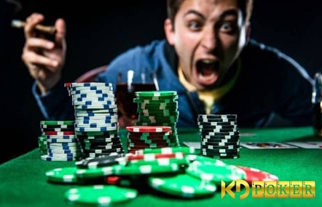 Người chơi cần phải lưu ý và chuẩn bị những gì khi chơi Poker tại 188bet trang chủ?